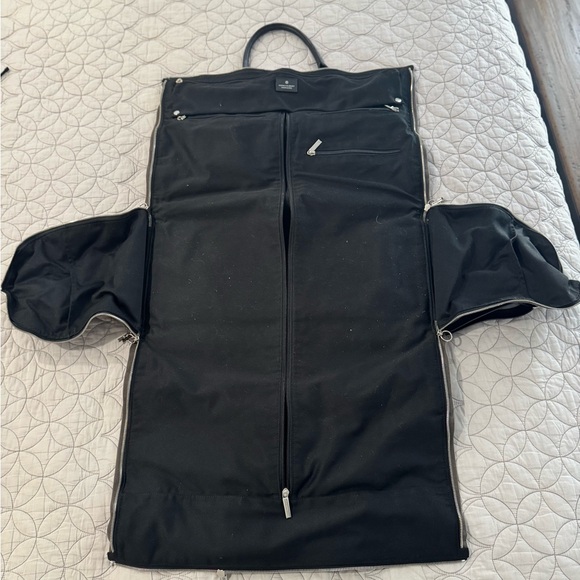 Hook & Albert Waxed Canvas Garment Weekender Men's Bag - Picture 6 of 9